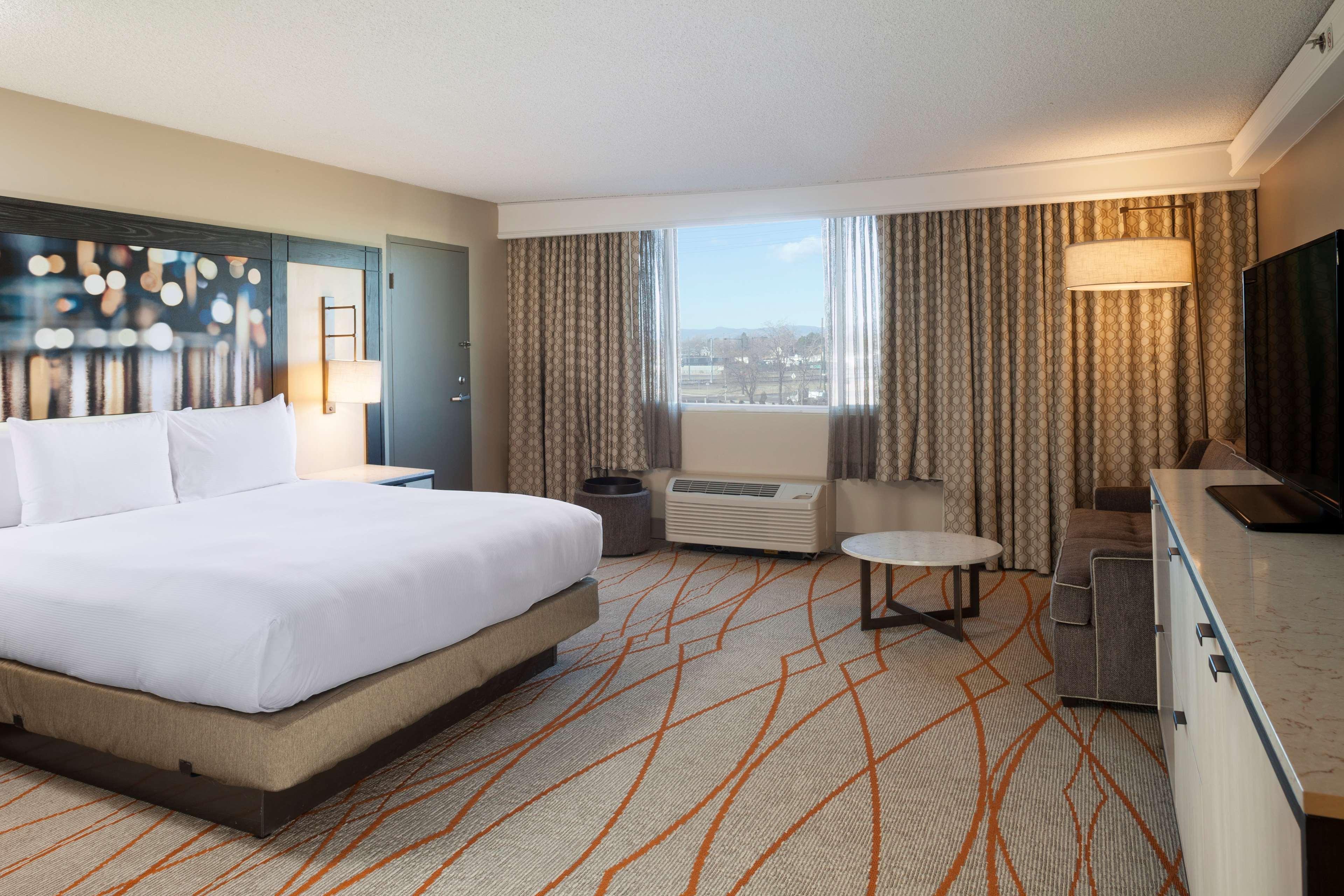 Doubletree By Hilton Denver Central Park Luaran gambar